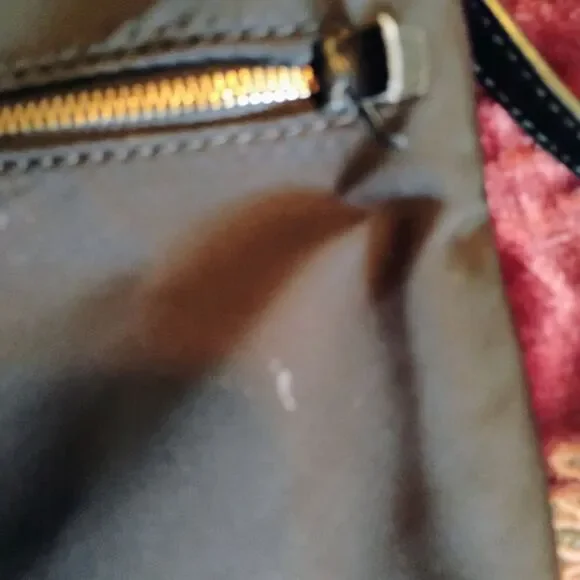 Kate Spade Black Crossbody Bag with Adjustable Strap - Picture 4 of 13